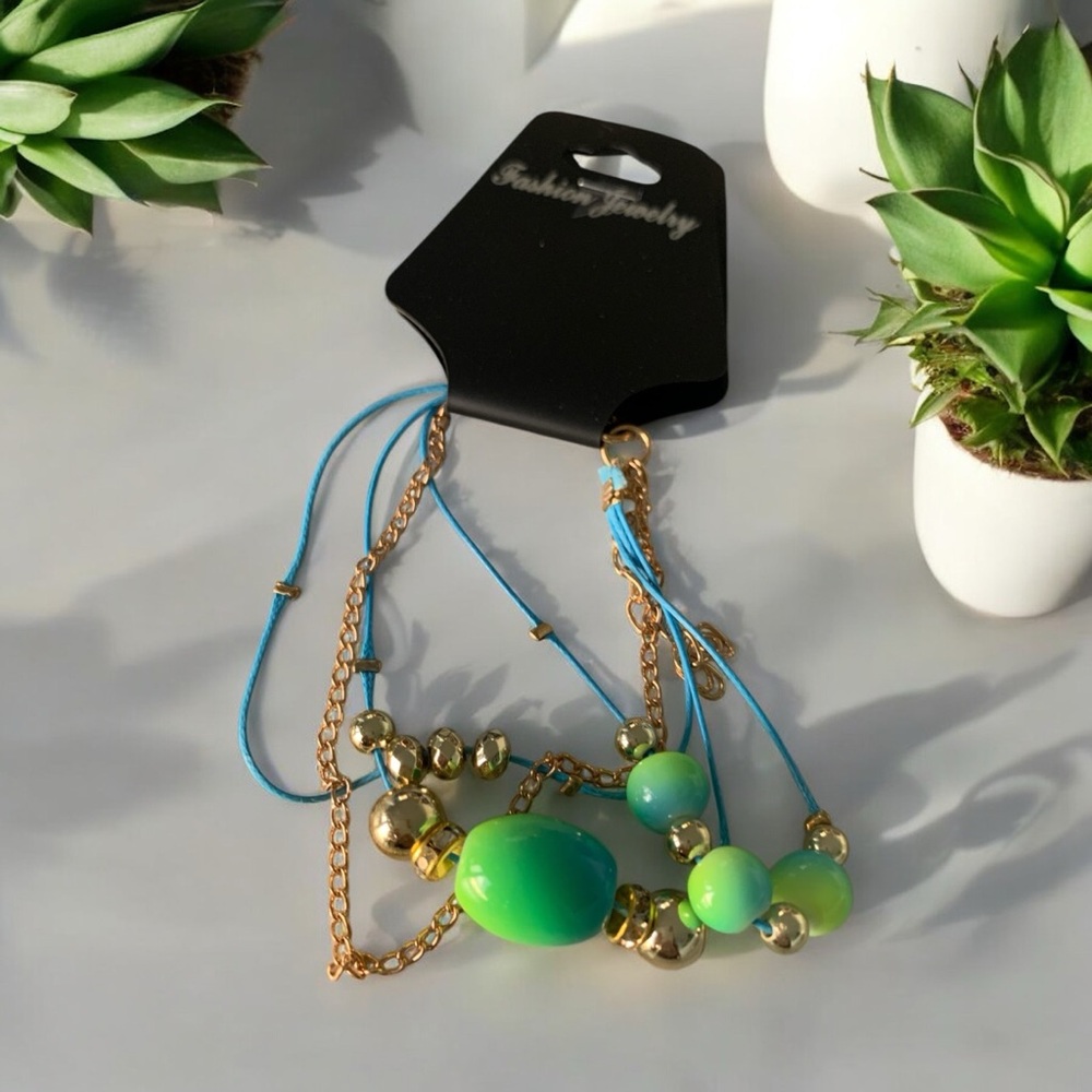 Fashion Jewelry Green and Gold Necklace